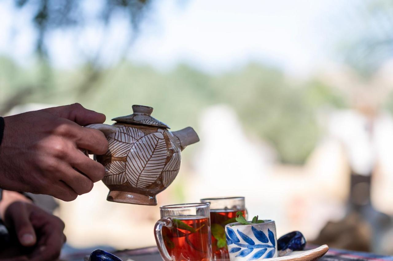 Northern Lake Lodge Izbat Ilyas Ngoại thất bức ảnh